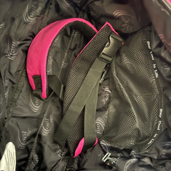 CoolBag Gen 2 - perfect for beach travel - Picture 5 of 7